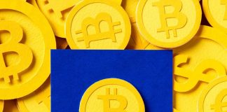 Criptovalute, prezzo Bitcoin supera per la prima volta la soglia dei 100mila dollari