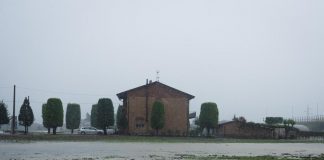 Maltempo, frane e allagamenti tra Forlì e Cesena: decine di evacuati