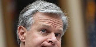 Usa, a gennaio le dimissioni del direttore dell’Fbi Chris Wray