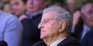 Cicchitto: “Socialista dopo invasione Ungheria 1956, dopo P2 pensai al suicidio”