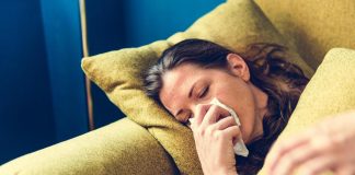 Influenza, picco a metà gennaio. Bassetti: “Ospedali sotto pressione”