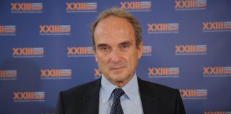 Aids, infettivologi: “Confermato successo di terapia e prevenzione nella lotta all’Hiv”