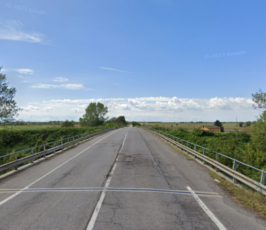 Lavori al ponte sul fiume Mincio scatta il senso unico alternato sulla Sp.33