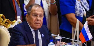 Ucraina, Lavrov: “Russia disposta a negoziare ma accordo deve essere inviolabile”