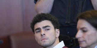 Omicidio Thompson, Luigi Mangione si dichiara non colpevole