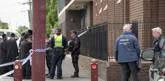 Incendiata sinagoga a Melbourne, premier Australia: “Atto antisemita”
