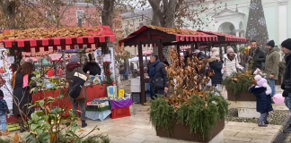 Festa grande a Castiglione: Babbo Natale tra i mercatini e le moto in parata