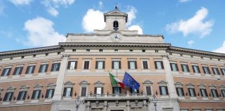 Manovra, ok finale dopo Natale: da pensioni a rimborsi per ministri non eletti, le novità