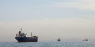 Finlandia, cavo sottomarino danneggiato da petroliera: sospetti su flotta fantasma Russia