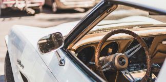 Come non pagare la rottamazione auto? Ecco come funziona