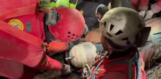 Ottavia Piana è salva, fuori dalla grotta la speleologa rimasta intrappolata