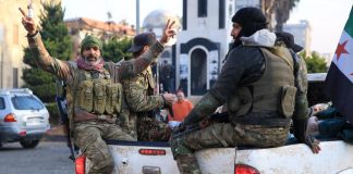 Siria, oggi riunione d’emergenza Consiglio sicurezza Onu. Biden: “Non permetteremo ritorno Isis”