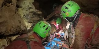 Speleologa bloccata, il racconto dei soccorritori: “Nelle ultime ore ha tenuto duro”