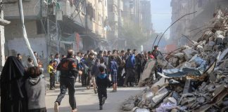 Raid aereo di Israele su Striscia di Gaza: almeno 28 morti