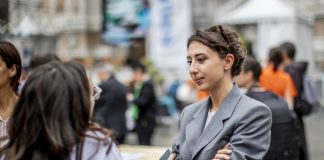 Madre Cecilia Sala “Sono soddisfatta dell’incontro con la Meloni”