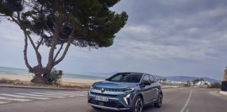 Renault Symbioz, modello versatile per la famiglia