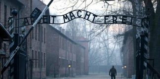 Giorno della Memoria, Meloni: “Antisemitismo non sconfitto”. Mattarella ad Auschwitz