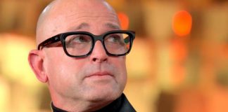 Bettarini a Verissimo: “Simona Ventura? Ognuno vive con la propria coscienza”