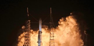 New Glenn in orbita, primo lancio per Blue Origin di Bezos