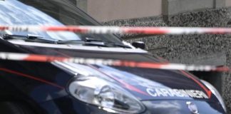 Cade da autocisterna, morto operaio nel Bergamasco