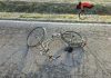 Porto Mantovano, ha un malore in bici, cade a terra e un’auto lo investe. Muore 58enne