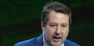 Prostituzione, Salvini: “È un lavoro da regolamentare”