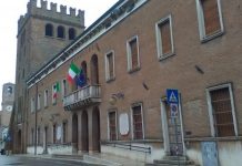 Sermide, brano natalizio senza Gesù. Parroco:”Non si migliora la società cancellando la storia”