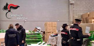 Mantova, chiuso dai Carabinieri un laboratorio tessile gestito da un cinese