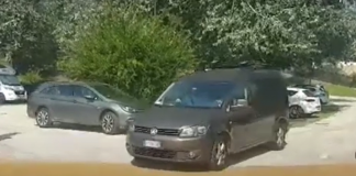 Coltello alla gola, tenta di violentarla e la rapina: incubo per una giovane al Campo Canoa