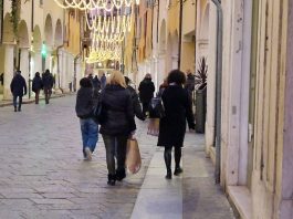 Commercio e turismo, Confesercenti Mantova: “Autunno difficile, pesano caldo, energia e consumi deboli”