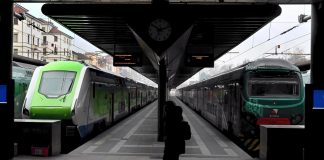Sciopero oggi, primo venerdì nero del 2025 per trasporti e scuola