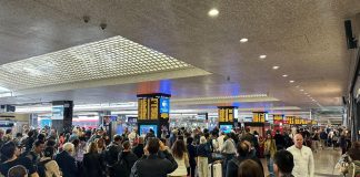 Treni, ancora ritardi sull’Alta velocità Roma-Napoli: “Inconveniente tecnico”