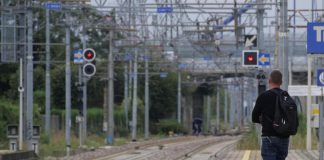 Sciopero treni, la protesta continua anche oggi: stop nazionale fino alle 21