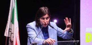 Schlein “Europa o Trump, Meloni venga a dire in Aula da che parte sta”