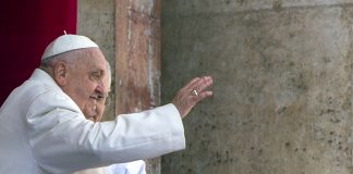 Papa “Proseguo fiducioso il ricovero al Policlinico Gemelli”