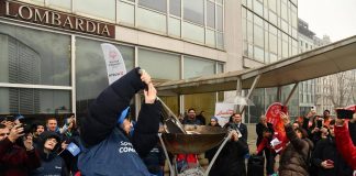 Special Olympics, accesa la torcia a Palazzo Pirelli. Fontana: “Momento di inclusione”