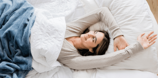 Rimedi naturali per dormire meglio: come scegliere il giusto integratore