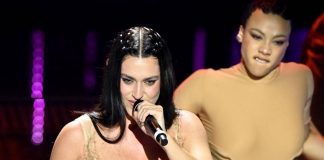 Sanremo 2025, Gaia posta il suo cellulare per i fan: “Chiamatemi”