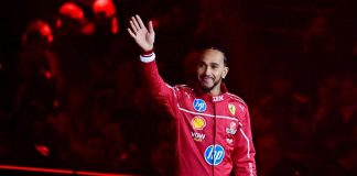 Ferrari, Hamilton e le prime parole in italiano: “Sono emozionato, sto imparando”