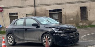 San Lorenzo, centauro investito vola sul cofano: 62enne all’ospedale