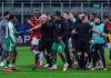 Milan-Feyenoord, scintille e rissa al fischio finale – Video