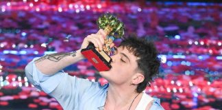 Sanremo 2025, trionfo Olly con ‘Balorda Nostalgia’: ecco il film della finale