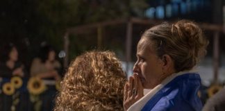 Gaza, Hamas consegna i corpi di 4 ostaggi alla Croce Rossa