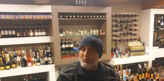 Spalletti privato, nella tenuta di Montaione tra vini e collezione di maglie – Foto