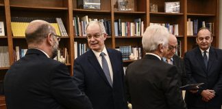 Grecia, il Parlamento elegge Tasoulas nuovo presidente