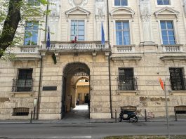 Maltrattamenti al nido: pene più severe, risarcimenti da 80mila euro