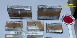 Sequestrati 4,5 kg di droga, arrestato corriere calabrese