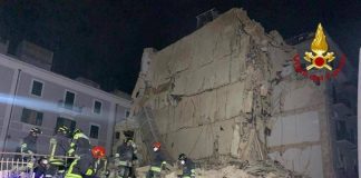 Crollo palazzina a Bari, trovata donna ancora viva sotto le macerie