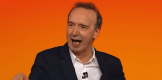 Roberto Benigni a ‘Il sogno’: “L’euro è uno scudo che ci protegge dagli choc economici”