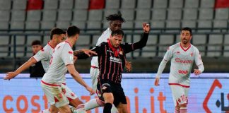 Serie B, squalifica di 10 giornate per Vasquez: insulti razzisti in Bari-Cremonese